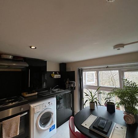 Comfy Apartment - Finchley Road Лондон Екстериор снимка